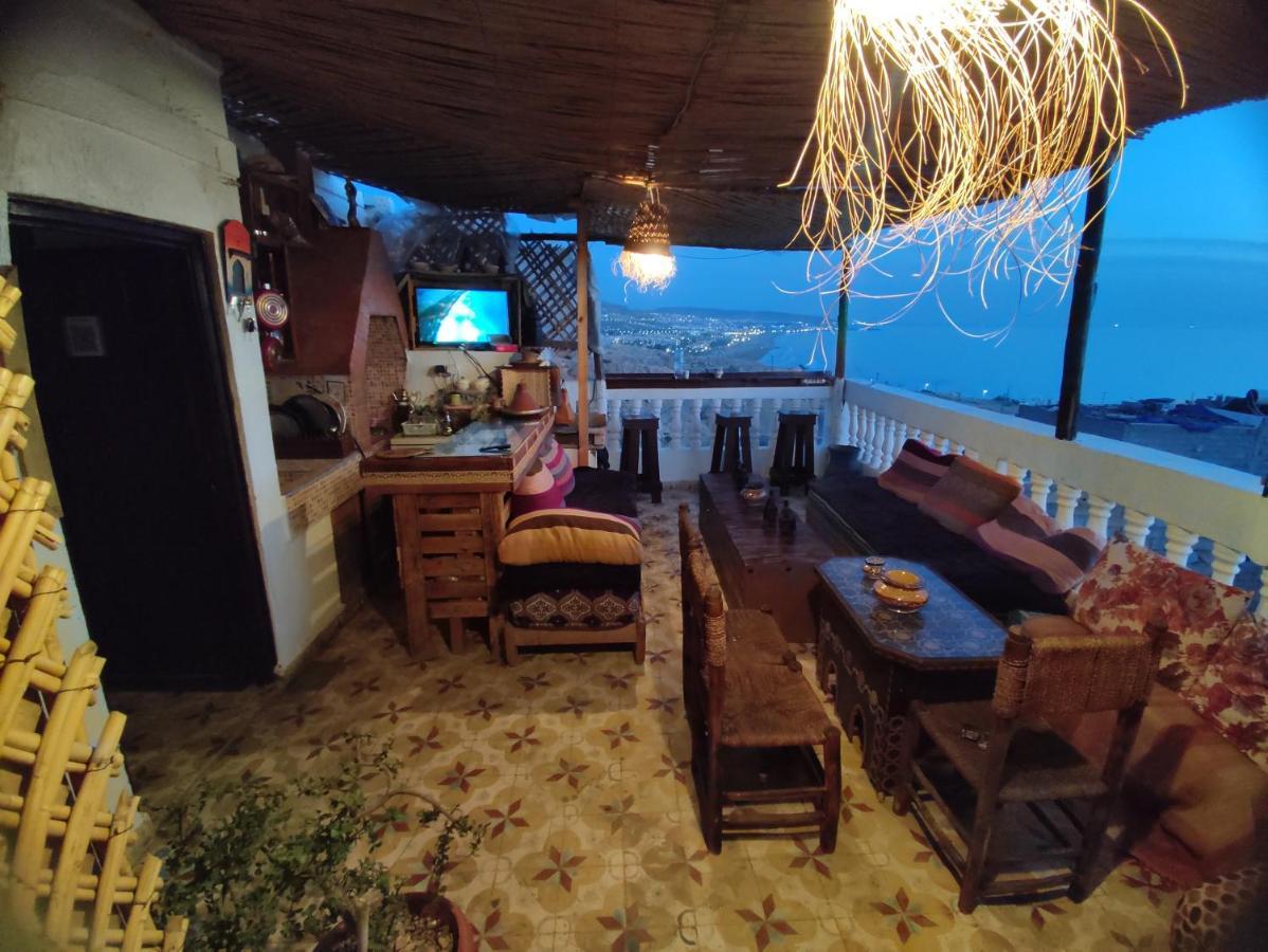Red Carpet Surf House Apartment Taghazout Ngoại thất bức ảnh
